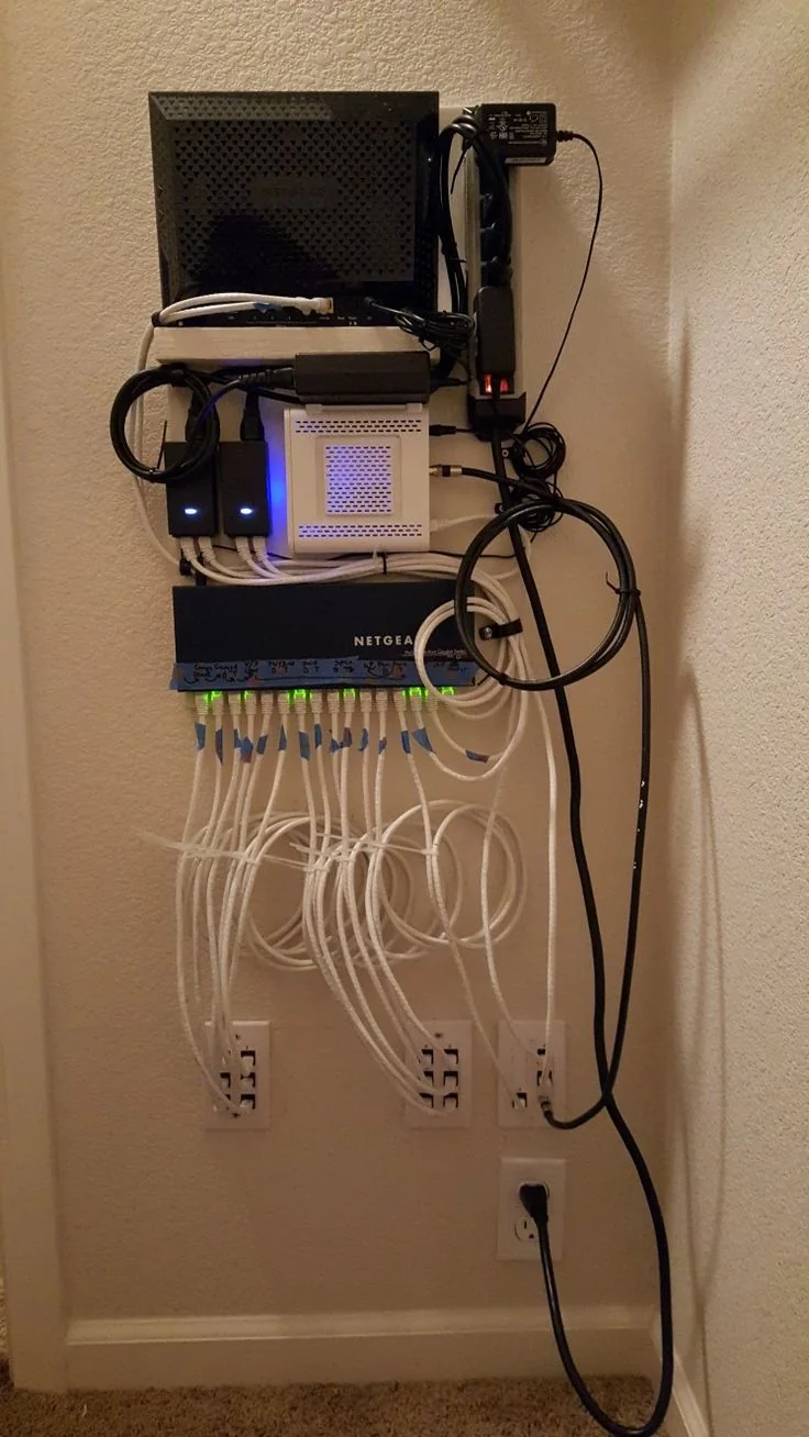 Instalación de redes y configuración de Internet - DEIBI ARIAAN COMPANY SAC