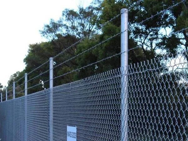 Cerco periférico de malla galvanizada - DEIBI ARIAAN COMPANY SAC