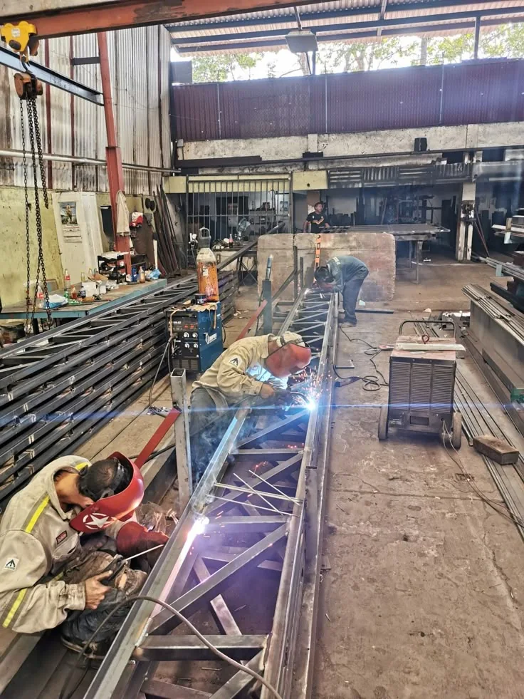 Estructuras metálicas - DEIBI ARIAAN COMPANY SAC