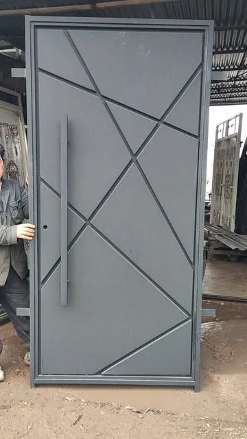 Puertas de fierro contraplacado - DEIBI ARIAAN COMPANY SAC